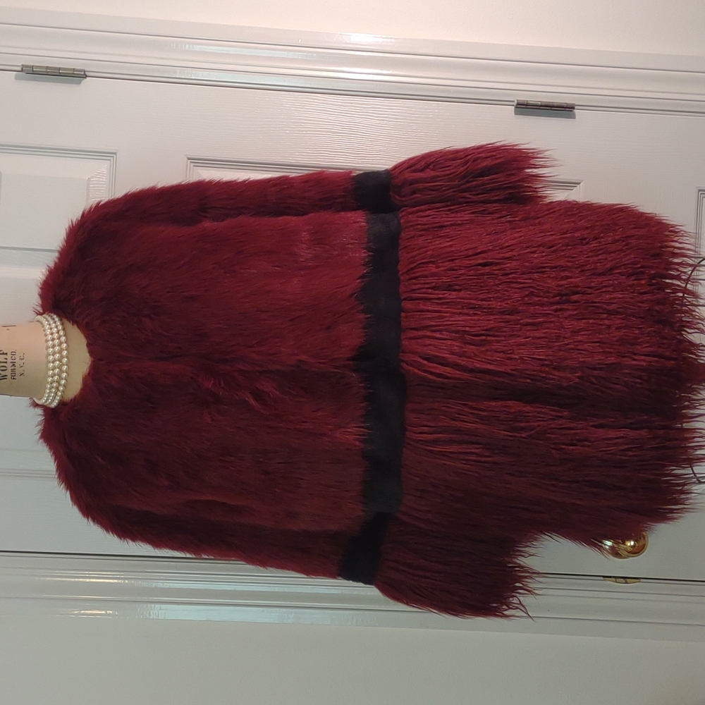 Q2NDDAY Faux Fur Jacket Sz. XL